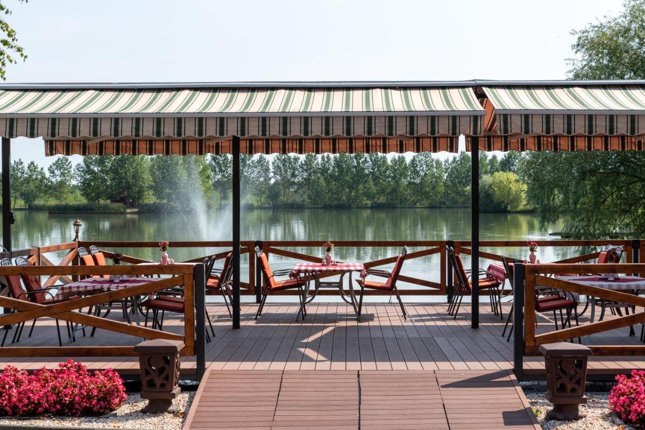 Hotel Bíbic és Tüskevár Étterem és Horgásztó Nyíregyháza Exterior foto