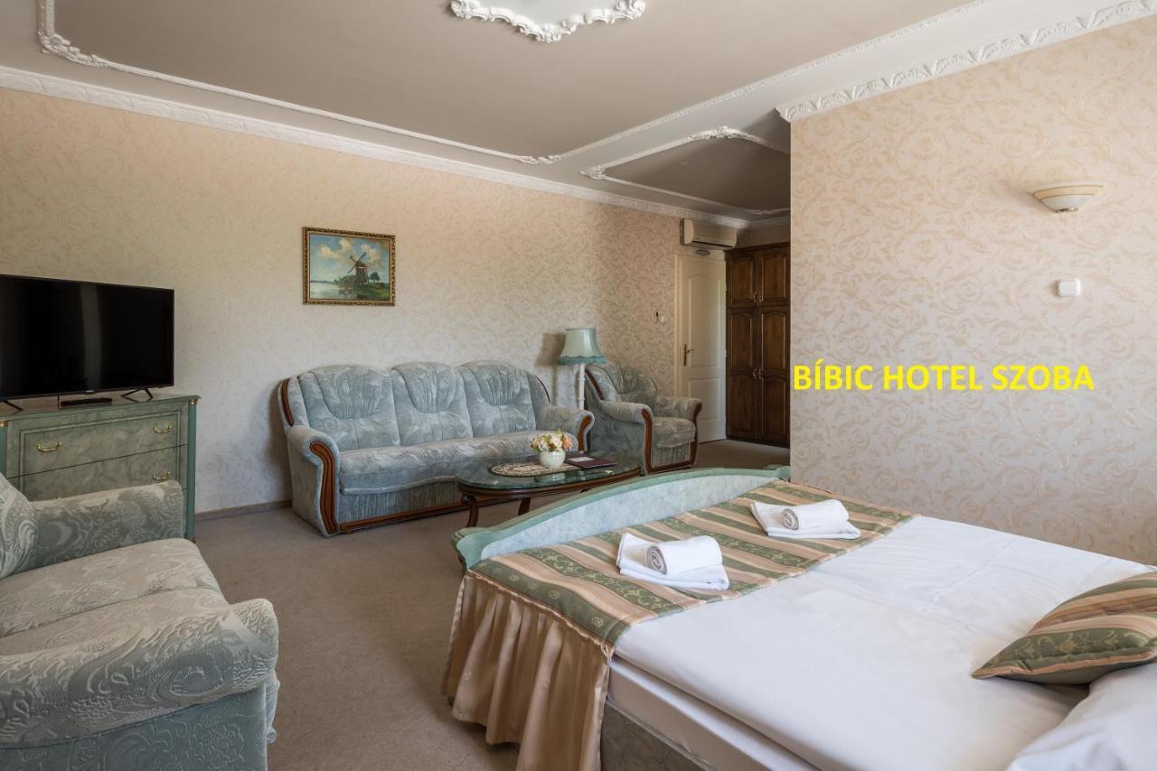 Hotel Bíbic és Tüskevár Étterem és Horgásztó Nyíregyháza Exterior foto